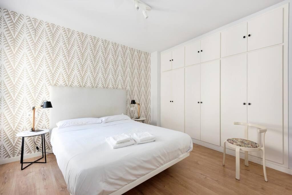 Grand T4 Andalou En Plein Centre De Malaga Ideal Familles 外观 照片