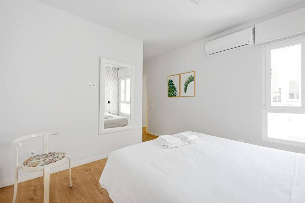 Grand T4 Andalou En Plein Centre De Malaga Ideal Familles 外观 照片