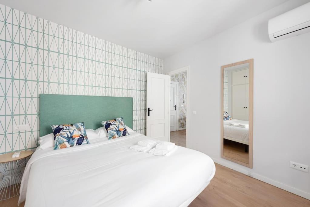 Grand T4 Andalou En Plein Centre De Malaga Ideal Familles 外观 照片